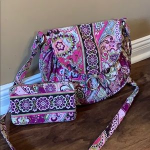 Vera Bradley crossbody Very Berry Paisley
